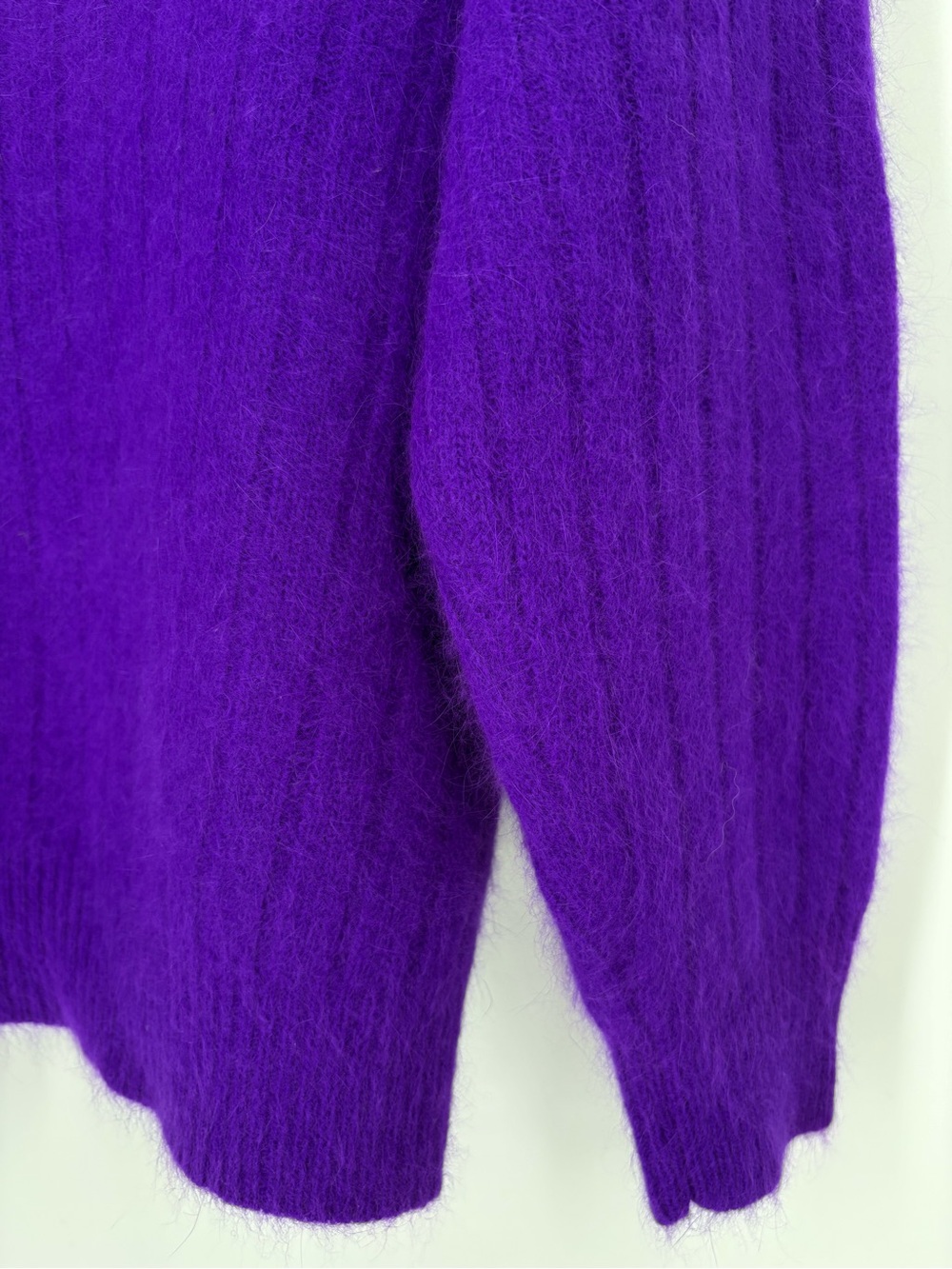 VTG Rafaella Grape Purple Angora Rabbit Hair Lambswool Mock Neck Sweater Large - Picture 10 of 15